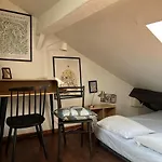 Pied à terre à Paris